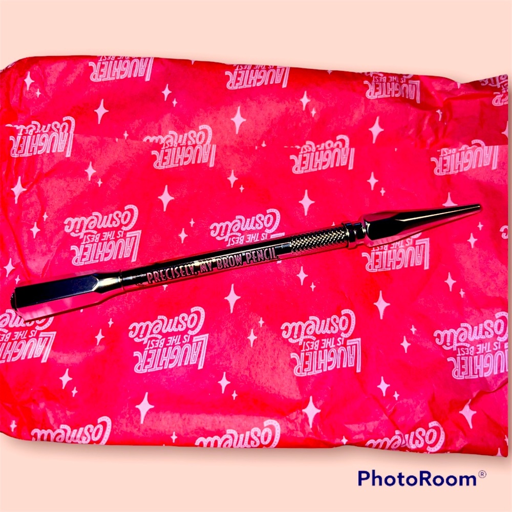 NEW Precisely My Brow Pencil from Benefit in shade 3